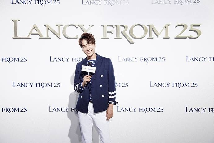 姚晨来看的朗姿 Lancy Blue 时尚大秀，画风「境」然如此震撼｜正流行